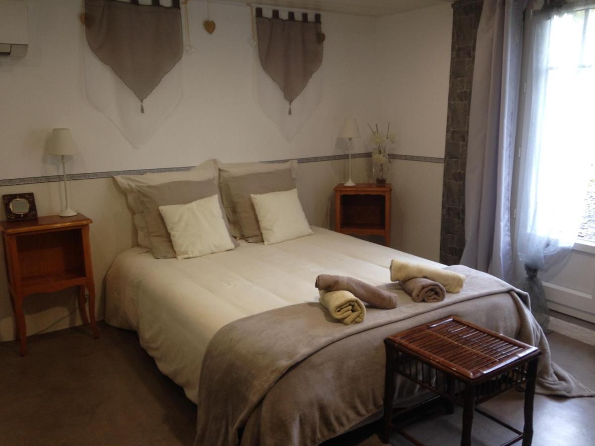 Chambre D'Hotes Hola Laval  Esterno foto